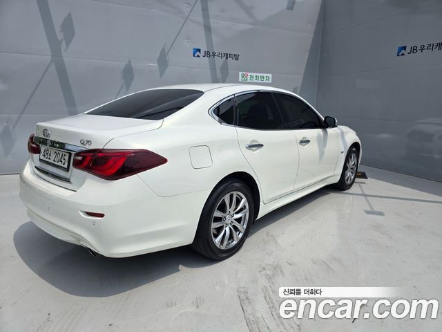 Infiniti Q70 из Кореи Encar