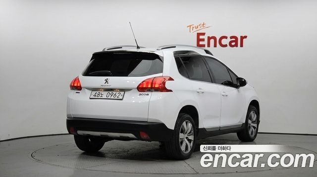 Peugeot 2008 из Кореи Encar