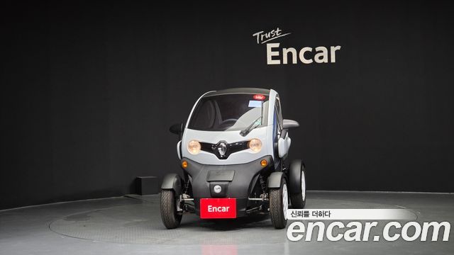Renault (Samsung) Twizy Life(2-Seater) — пробег 45 км — фото 3 из 5