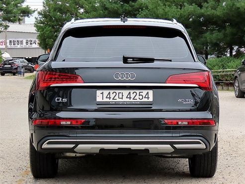 Audi Q5 40 TDI Quattro — пробег 29 100 км — фото 4 из 5