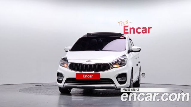 Kia Carens из Кореи Encar