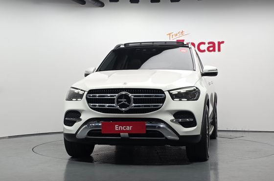 Mercedes-Benz GLE-Class GLE300d 4MATIC — пробег 34 651 км — фото 3 из 5