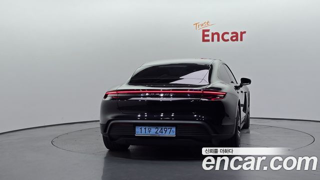 Porsche Taycan из Кореи Encar
