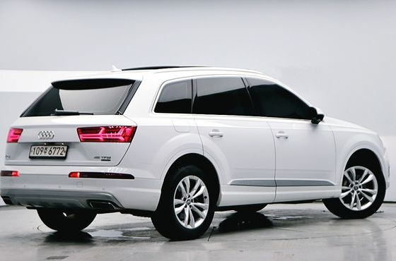 Audi Q7 45 TFSI Quattro — пробег 70 460 км — фото 4 из 5