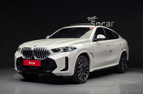 BMW X6 xDrive40i M Sport — пробег 47 275 км — фото 1 из 5