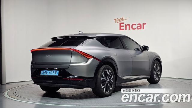 Kia EV6 Long Range Earth — пробег 64 123 км — фото 2 из 5