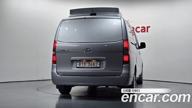 Hyundai Starex Freezer car — пробег 144 158 км — фото 4 из 5