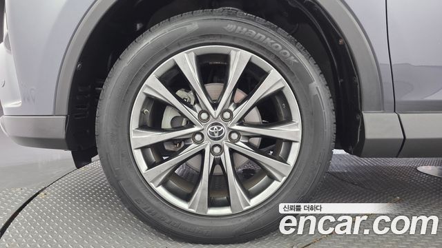 Toyota RAV4 из Кореи Encar