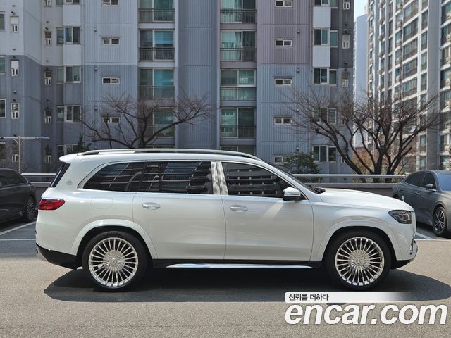 Mercedes-Benz GLS-Class Maybach GLS600 4MATIC — пробег 20 000 км — фото 5 из 5