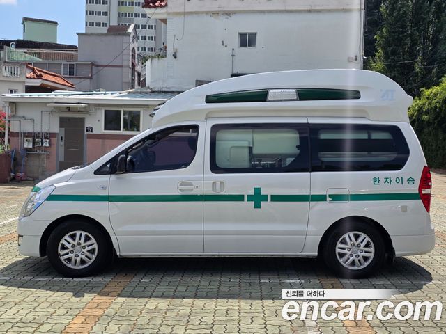 Hyundai Starex Ambulance — пробег 61 785 км — фото 4 из 5