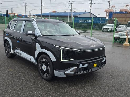 Kia EV5 Long Range 2WD Earth — пробег 4 км — фото 2 из 5