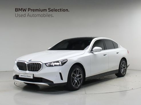 BMW 5-Series 530i xDrive — пробег 50 703 км — фото 1 из 5