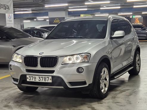 BMW X3 xDrive 20d High — пробег 251 800 км — фото 1 из 5