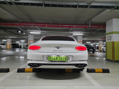 Bentley Continental 4.0 GT Azure — пробег 18 500 км — фото 2 из 5