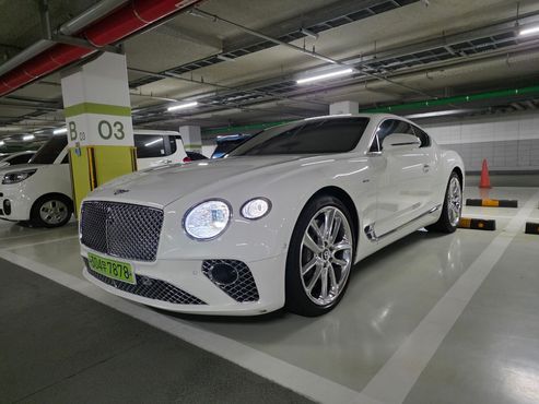 Bentley Continental 4.0 GT Azure — пробег 18 500 км — фото 3 из 5