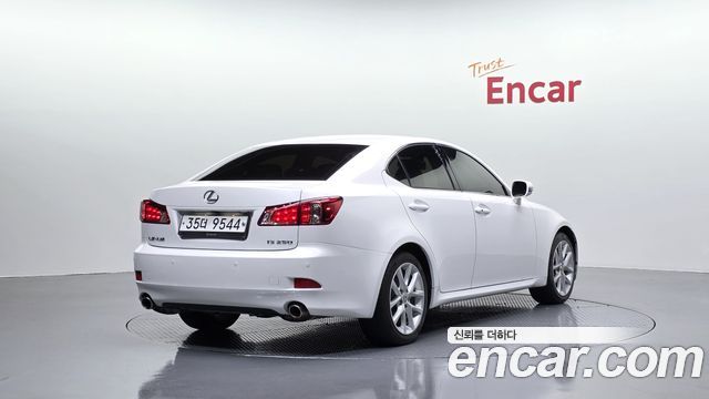 Lexus IS Premium XE20 — пробег 86 851 км — фото 2 из 5
