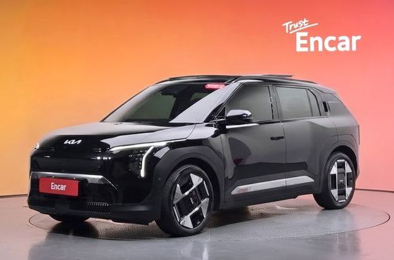 Kia EV3 Long Range 2WD Earth — пробег 39 071 км — фото 1 из 5