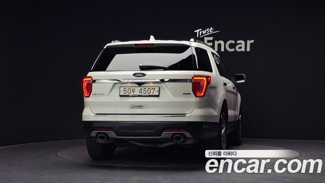 Ford Explorer из Кореи Encar
