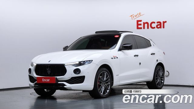 Maserati Levante 3.0 AWD Sport — пробег 95 503 км — фото 1 из 5