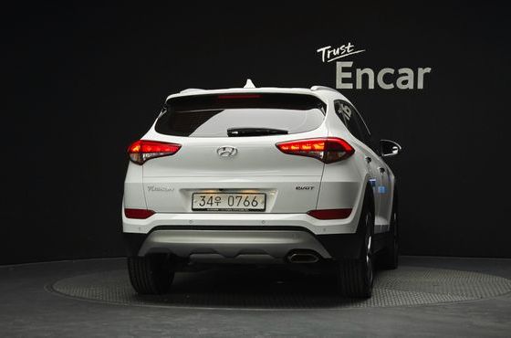 Hyundai Tucson Diesel 1.7 2WD Modern Fever — пробег 147 419 км — фото 4 из 5