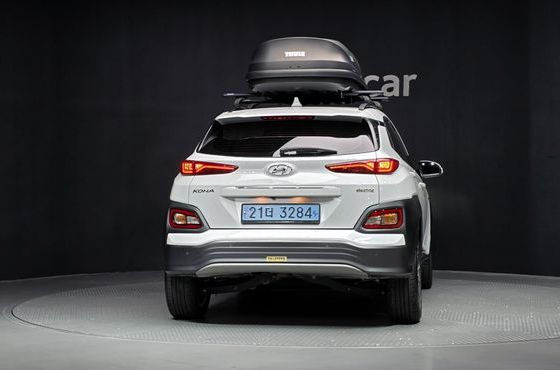Hyundai Kona Premium — пробег 79 789 км — фото 4 из 5