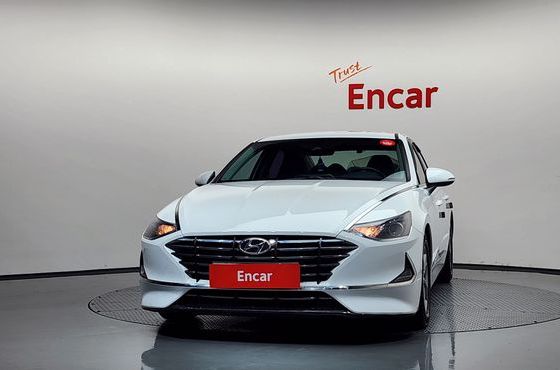 Hyundai Sonata 2.0 Smart — пробег 137 360 км — фото 3 из 5