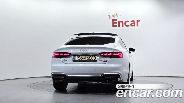 Audi A5 40 TFSI Quattro Premium Sportback — пробег 93 562 км — фото 4 из 5