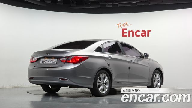 Hyundai Sonata Premier — пробег 123 977 км — фото 2 из 5