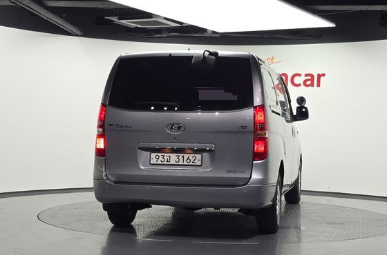 Hyundai Starex 3-Seater VAN Smart — пробег 71 736 км — фото 4 из 5