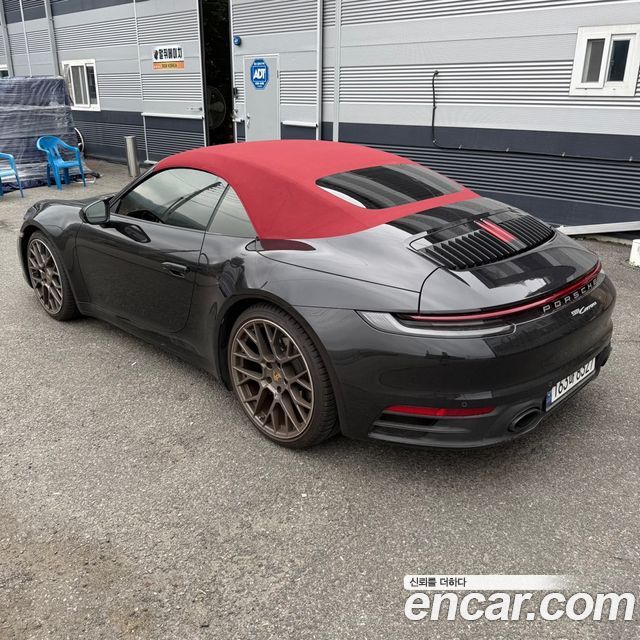 Porsche 911 Carrera Cabriolet — пробег 19 000 км — фото 3 из 5