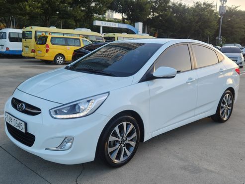 Hyundai Accent 1.4 VVT Premium — пробег 123 450 км — фото 1 из 5
