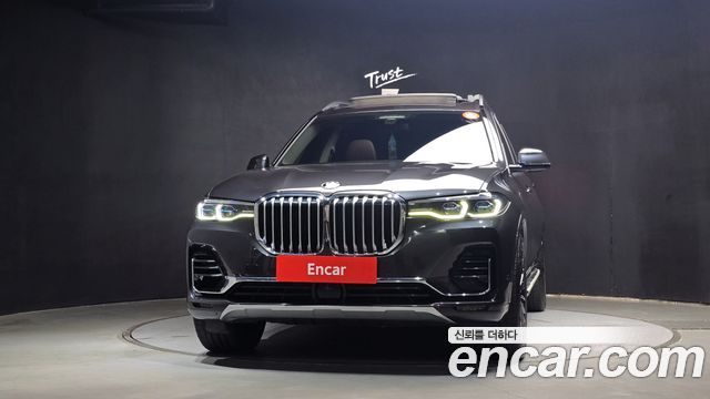 BMW X7 xDrive 40d Design Pure Excellence 7-Seater — пробег 82 478 км — фото 3 из 5