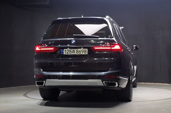 BMW X7 xDrive 40d Design Pure Excellence 7-Seater — пробег 82 478 км — фото 4 из 5