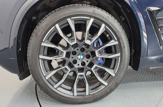 BMW X5 xDrive 40i M Sport — пробег 48 275 км — фото 5 из 5