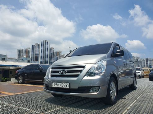 Hyundai Starex 11-Seater Wagon Modern — пробег 95 000 км — фото 2 из 5