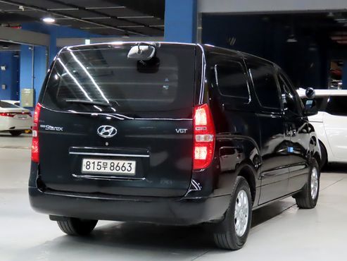 Hyundai Starex 3-Seater VAN CVX Luxury — пробег 279 604 км — фото 4 из 5