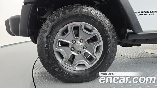 Jeep Wrangler 3.6 Rubicon 4Door — пробег 70 279 км — фото 5 из 5