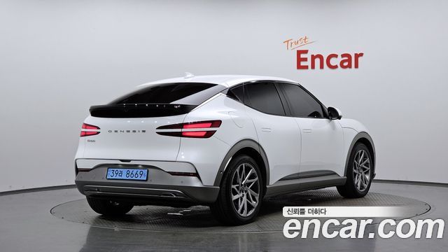 Genesis GV60 Standard AWD — пробег 111 473 км — фото 2 из 5