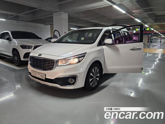 Kia Carnival из Кореи Encar