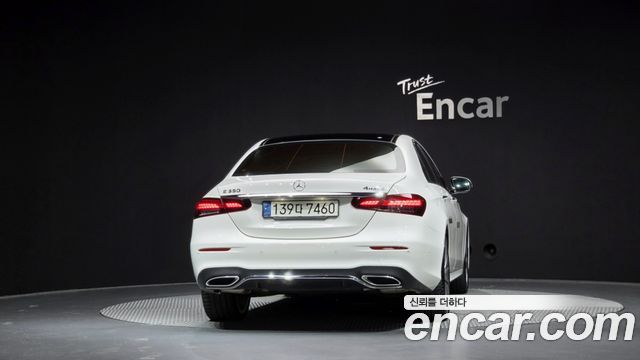 Mercedes-Benz E-Class из Кореи Encar
