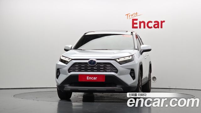 Toyota RAV4 2,5 4WD Hybrid LTD — пробег 49 129 км — фото 3 из 5