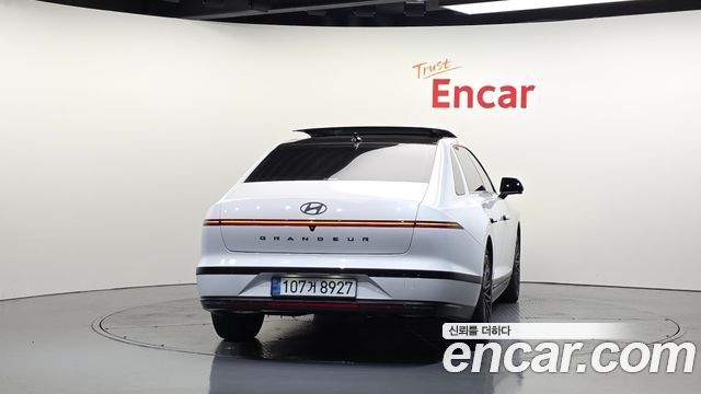 Hyundai Grandeur из Кореи Encar