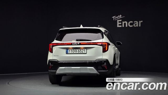 Kia Seltos из Кореи Encar