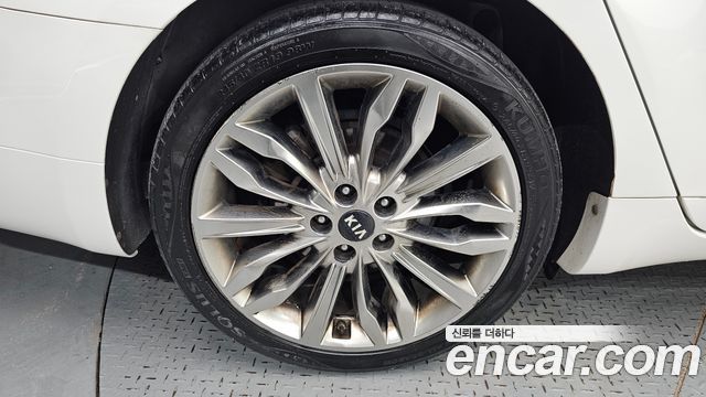 Kia K7 из Кореи Encar