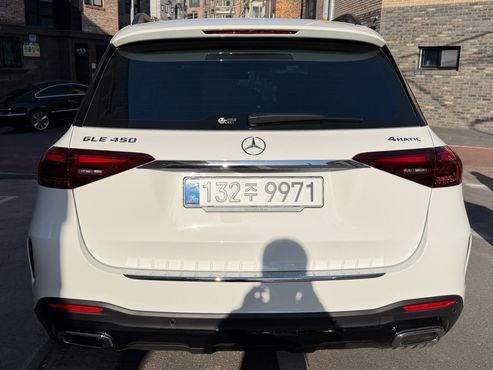 Mercedes-Benz GLE-Class GLE450 4MATIC AMG Line — пробег 2 780 км — фото 4 из 5