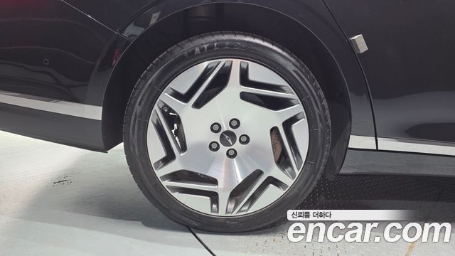 Genesis G90 из Кореи Encar