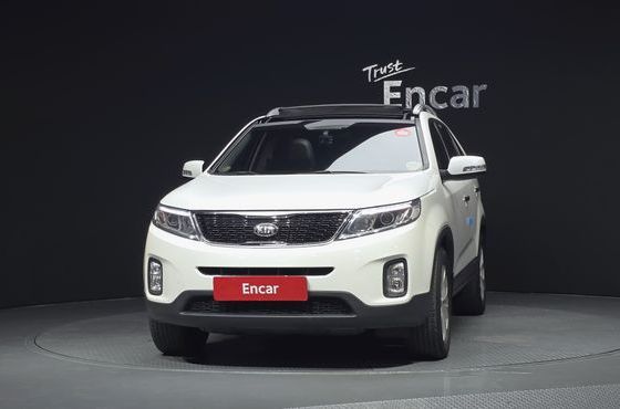Kia Sorento Diesel 2.0 2WD TLX — пробег 202 640 км — фото 3 из 5