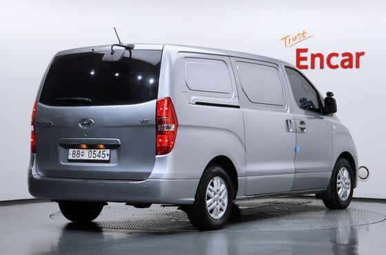 Hyundai Starex 3-Seater VAN Smart — пробег 78 869 км — фото 2 из 5