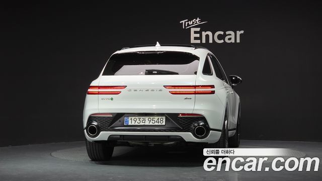 Genesis GV70 из Кореи Encar