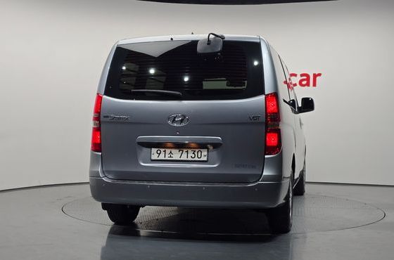 Hyundai Starex Van 3-Seater Smart — пробег 29 656 км — фото 4 из 5